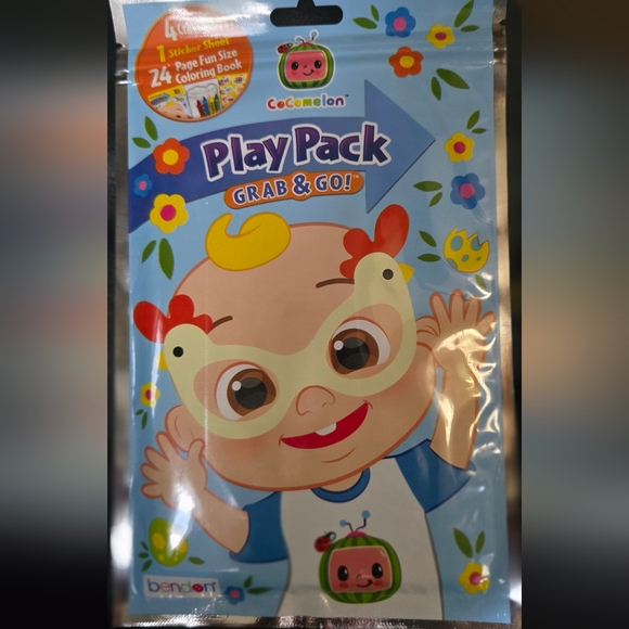 Little Kids Gift 4pc Bundle CoComelon Bento Box 2pair Of Socks - Picture 4 of 6